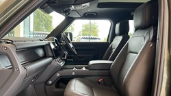 LAND ROVER DEFENDER 3.0 D250 X-Dynamic HSE 90 3dr Auto 5864780