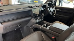LAND ROVER DEFENDER 3.0 D250 X-Dynamic HSE 90 3dr Auto 5864778