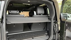 LAND ROVER DEFENDER 3.0 D250 X-Dynamic HSE 90 3dr Auto 5864781