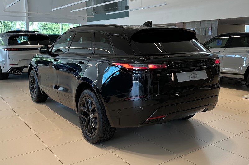  LAND ROVER RANGE ROVER VELAR 2.0 D200 MHEV Belgravia Edition 5dr Auto 5705910