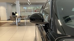 LAND ROVER RANGE ROVER VELAR 2.0 D200 MHEV Belgravia Edition 5dr Auto 5705950