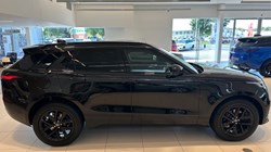 LAND ROVER RANGE ROVER VELAR 2.0 D200 MHEV Belgravia Edition 5dr Auto 5705913