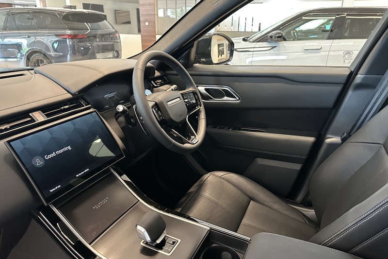  LAND ROVER RANGE ROVER VELAR 2.0 D200 MHEV Belgravia Edition 5dr Auto 5705938