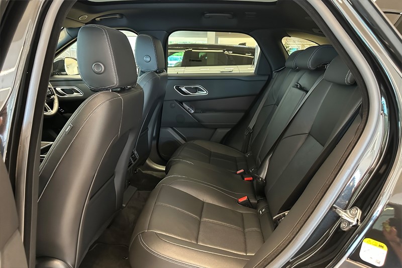  LAND ROVER RANGE ROVER VELAR 2.0 D200 MHEV Belgravia Edition 5dr Auto 5705912