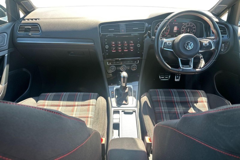 2019 (19) VOLKSWAGEN GOLF 2.0 TSI 245 GTI Performance 5dr DSG 5540945