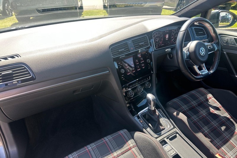 2019 (19) VOLKSWAGEN GOLF 2.0 TSI 245 GTI Performance 5dr DSG 5540966
