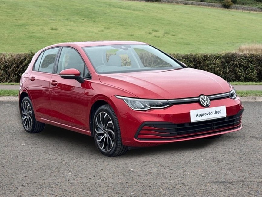 2022 (22) VOLKSWAGEN GOLF 1.0 TSI Life 5dr