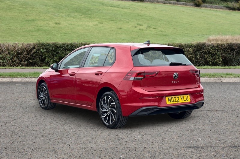 2022 (22) VOLKSWAGEN GOLF 1.0 TSI Life 5dr 5565550