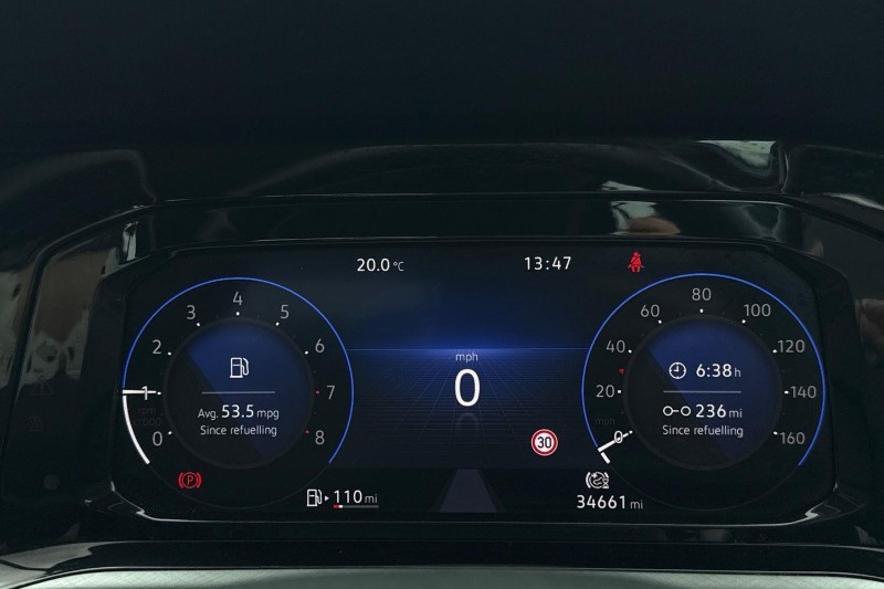 2022 (22) VOLKSWAGEN GOLF 1.0 TSI Life 5dr 5565568