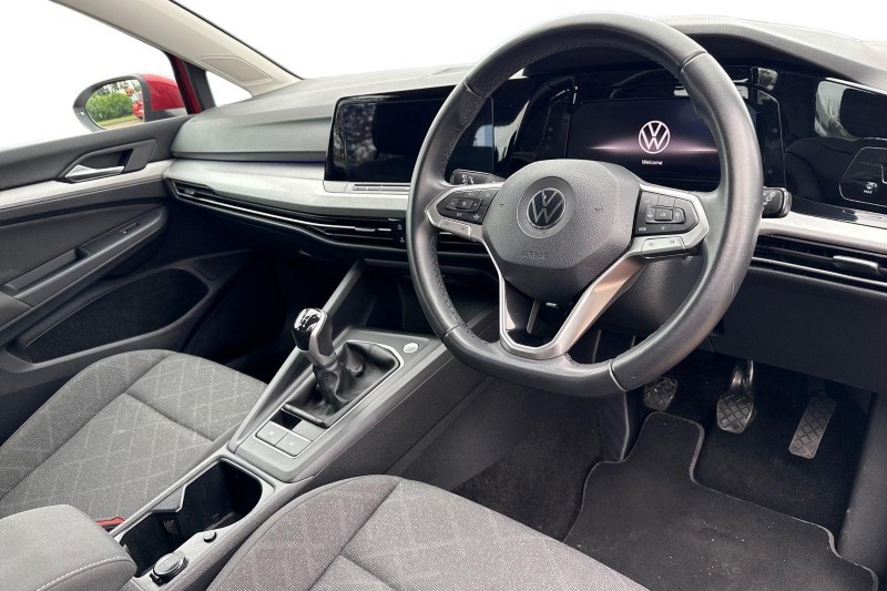 2022 (22) VOLKSWAGEN GOLF 1.0 TSI Life 5dr 5565553