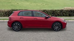 2022 (22) VOLKSWAGEN GOLF 1.0 TSI Life 5dr 5565551