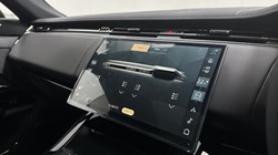 LAND ROVER RANGE ROVER SPORT 3.0 D300 Dynamic SE 5dr Auto 5918762