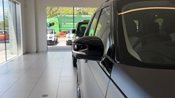 LAND ROVER DISCOVERY 3.0 D350 Tempest 5dr Auto 5697741
