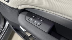 LAND ROVER DISCOVERY 3.0 D350 Dynamic HSE 5dr Auto 5592520