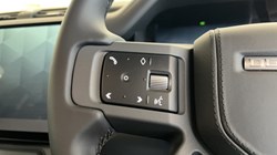 LAND ROVER DEFENDER 3.0 D250 X-Dynamic HSE 110 5dr Auto 5734915