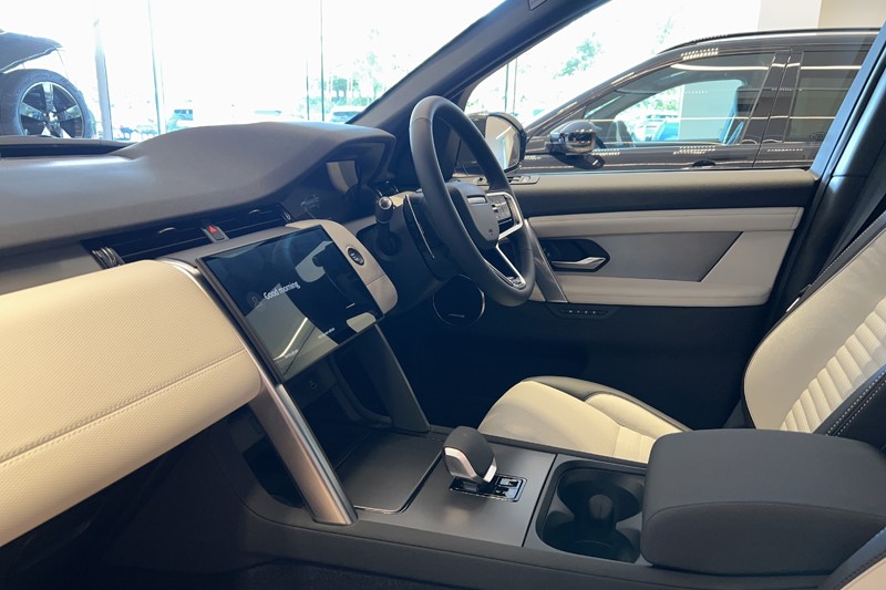  LAND ROVER DISCOVERY SPORT 2.0 D200 Landmark 5dr Auto [5 Seat] 5737631