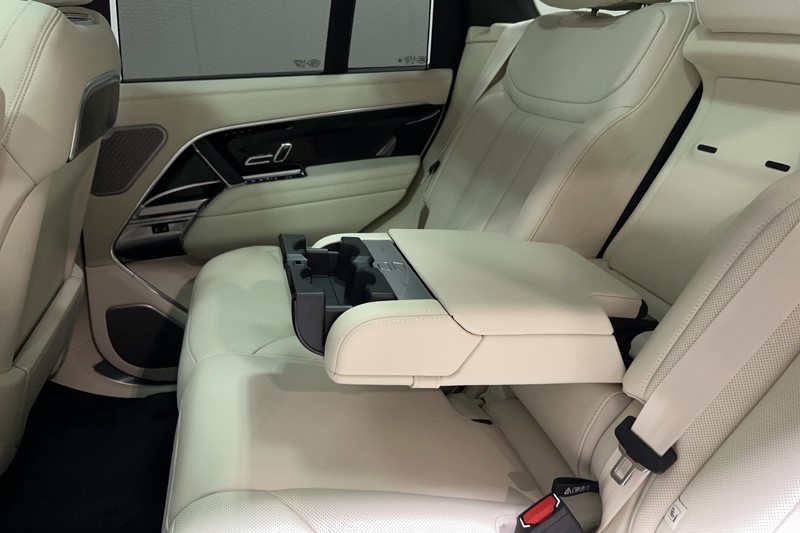  LAND ROVER RANGE ROVER 3.0 D300 Autobiography 4dr Auto 5667623