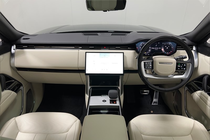  LAND ROVER RANGE ROVER 3.0 D300 Autobiography 4dr Auto 5667588
