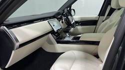 LAND ROVER RANGE ROVER 3.0 D300 Autobiography 4dr Auto 5667617