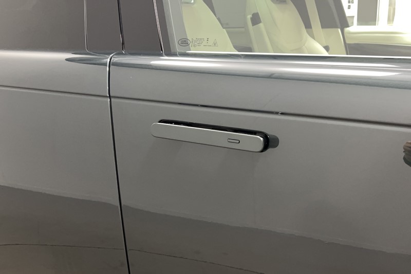  LAND ROVER RANGE ROVER 3.0 D300 Autobiography 4dr Auto 5667631