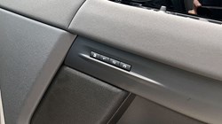 LAND ROVER RANGE ROVER EVOQUE 2.0 D200 Dynamic SE 5dr Auto 5348317