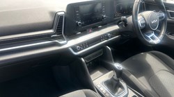 2022 (22) KIA SPORTAGE 1.6T GDi ISG 2 5dr 5518111