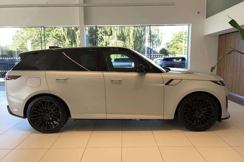  LAND ROVER RANGE ROVER SPORT 4.4 P635 V8 SV Ultimate Edition 5dr Auto 5853060