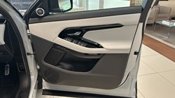 LAND ROVER RANGE ROVER EVOQUE 1.5 P270e Hoxton Edition 5dr Auto 5703707
