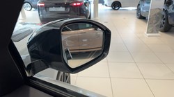 LAND ROVER RANGE ROVER VELAR 2.0 D200 MHEV Belgravia Edition 5dr Auto 5860079