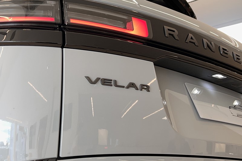  LAND ROVER RANGE ROVER VELAR 2.0 D200 MHEV Belgravia Edition 5dr Auto 5860102