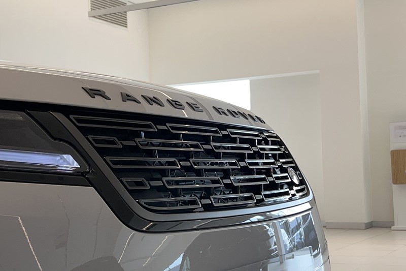  LAND ROVER RANGE ROVER VELAR 2.0 D200 MHEV Belgravia Edition 5dr Auto 5860110