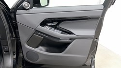LAND ROVER RANGE ROVER EVOQUE 2.0 D200 Hoxton Edition 5dr Auto 5939031