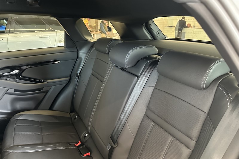  LAND ROVER RANGE ROVER EVOQUE 2.0 D200 Hoxton Edition 5dr Auto 5937773