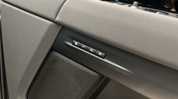 LAND ROVER RANGE ROVER EVOQUE 2.0 D200 Hoxton Edition 5dr Auto 5856722