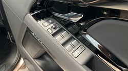 LAND ROVER RANGE ROVER EVOQUE 2.0 D200 Hoxton Edition 5dr Auto 5856723