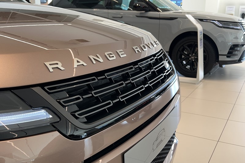  LAND ROVER RANGE ROVER EVOQUE 2.0 D200 Hoxton Edition 5dr Auto 5856754