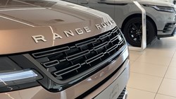 LAND ROVER RANGE ROVER EVOQUE 2.0 D200 Hoxton Edition 5dr Auto 5856754