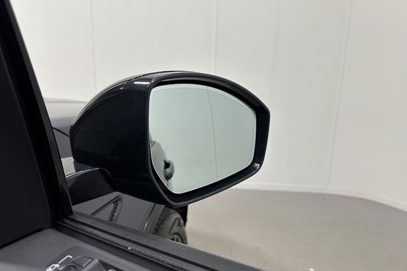  LAND ROVER DISCOVERY SPORT 2.0 D200 Landmark 5dr Auto [5 Seat] 5922791