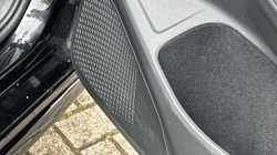 2025 (75) VOLKSWAGEN GOLF 1.5 TSI 150 R-Line 5dr 5529967