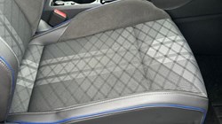 2025 (75) VOLKSWAGEN GOLF 1.5 TSI 150 R-Line 5dr 5529970