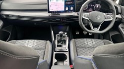 2025 (75) VOLKSWAGEN GOLF 1.5 TSI 150 R-Line 5dr 5529964