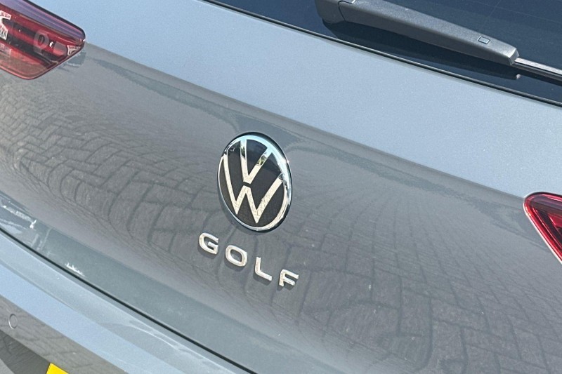 2025 (75) VOLKSWAGEN GOLF 1.5 TSI 150 R-Line 5dr 5538888