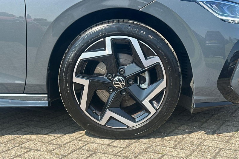 2025 (75) VOLKSWAGEN GOLF 1.5 TSI 150 R-Line 5dr 5538860