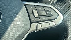 2025 (75) VOLKSWAGEN GOLF 1.5 TSI 150 R-Line 5dr 5538871