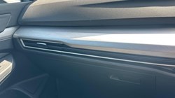 2025 (75) VOLKSWAGEN GOLF 1.5 TSI 204 Match eHybrid 5dr DSG 5545445