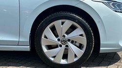 2025 (75) VOLKSWAGEN GOLF 1.5 TSI 204 Match eHybrid 5dr DSG 5545425