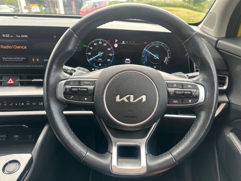 2023 (23) KIA SPORTAGE 1.6T GDi HEV 3 5dr Auto 5536622