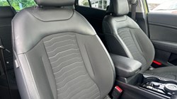 2023 (23) KIA SPORTAGE 1.6T GDi HEV 3 5dr Auto 5536621
