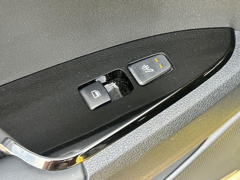 2023 (23) KIA SPORTAGE 1.6T GDi HEV 3 5dr Auto 5536643