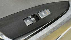 2023 (23) KIA SPORTAGE 1.6T GDi HEV 3 5dr Auto 5536643
